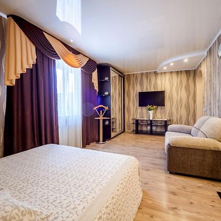 Apartment Lux Gomel Bagian luar foto